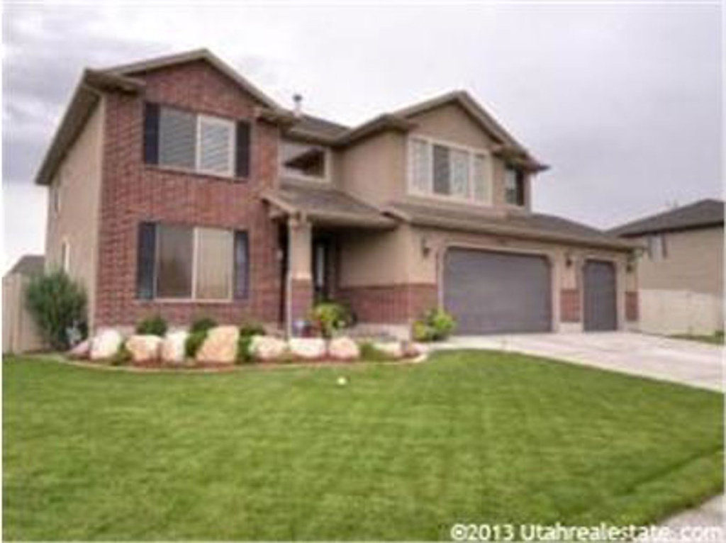 4467 W 5850 S, Hooper, UT 84315