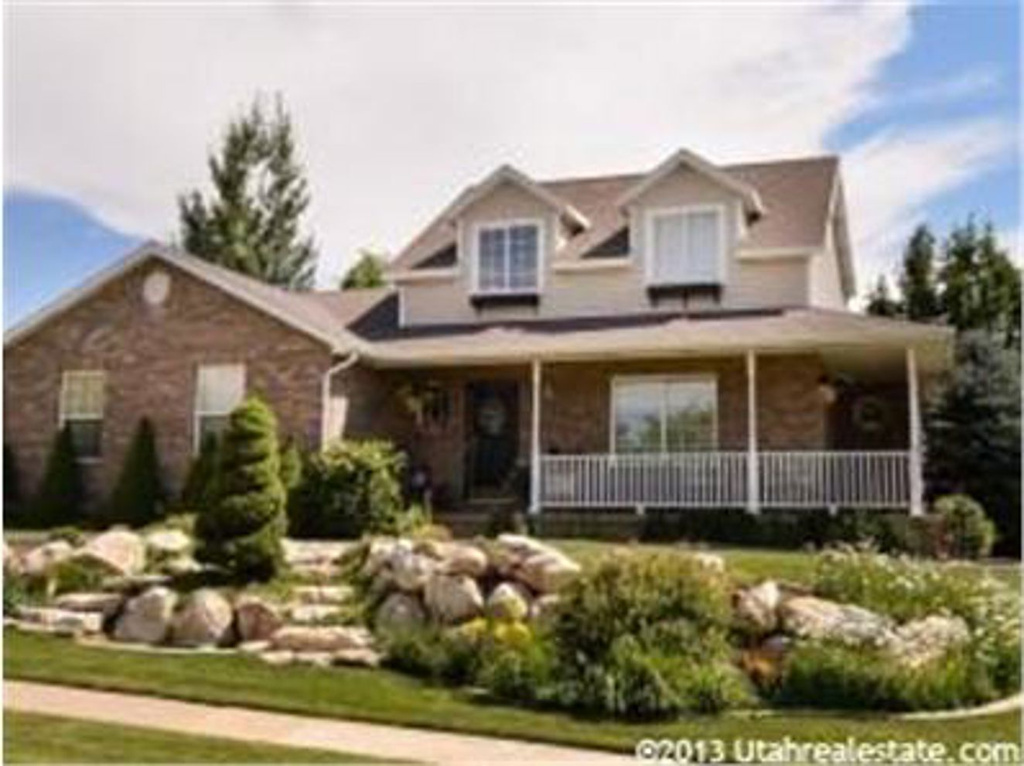 1124 E 3250 N, Layton, UT 84040