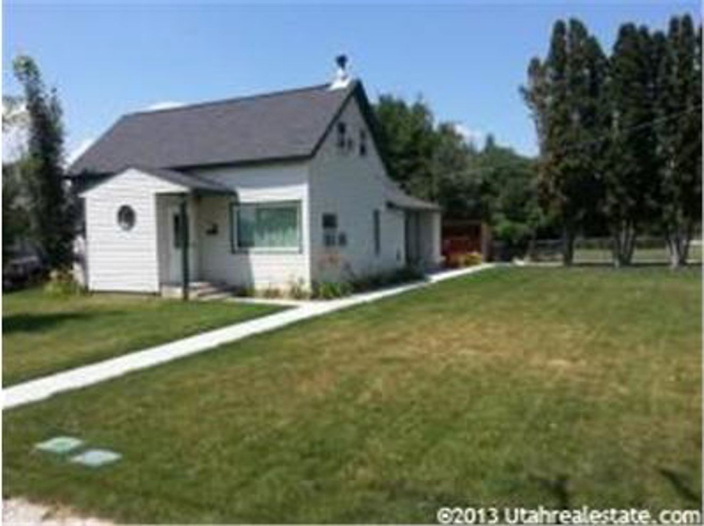 207 W 100 N, Smithfield, UT 84335