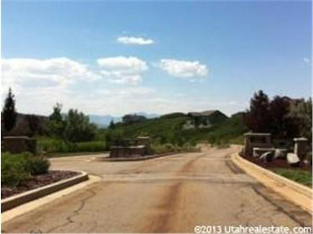 1492 E Buff Point Dr #64, Draper, UT 84020