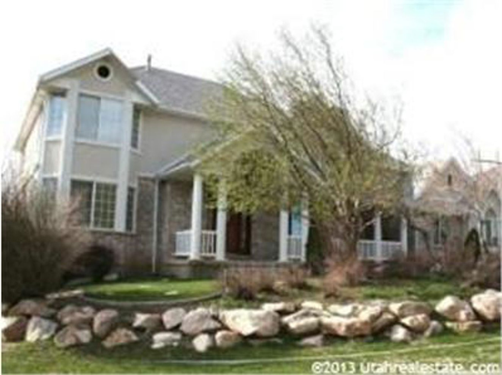2846 Carriage Ln, Ogden, UT 84403