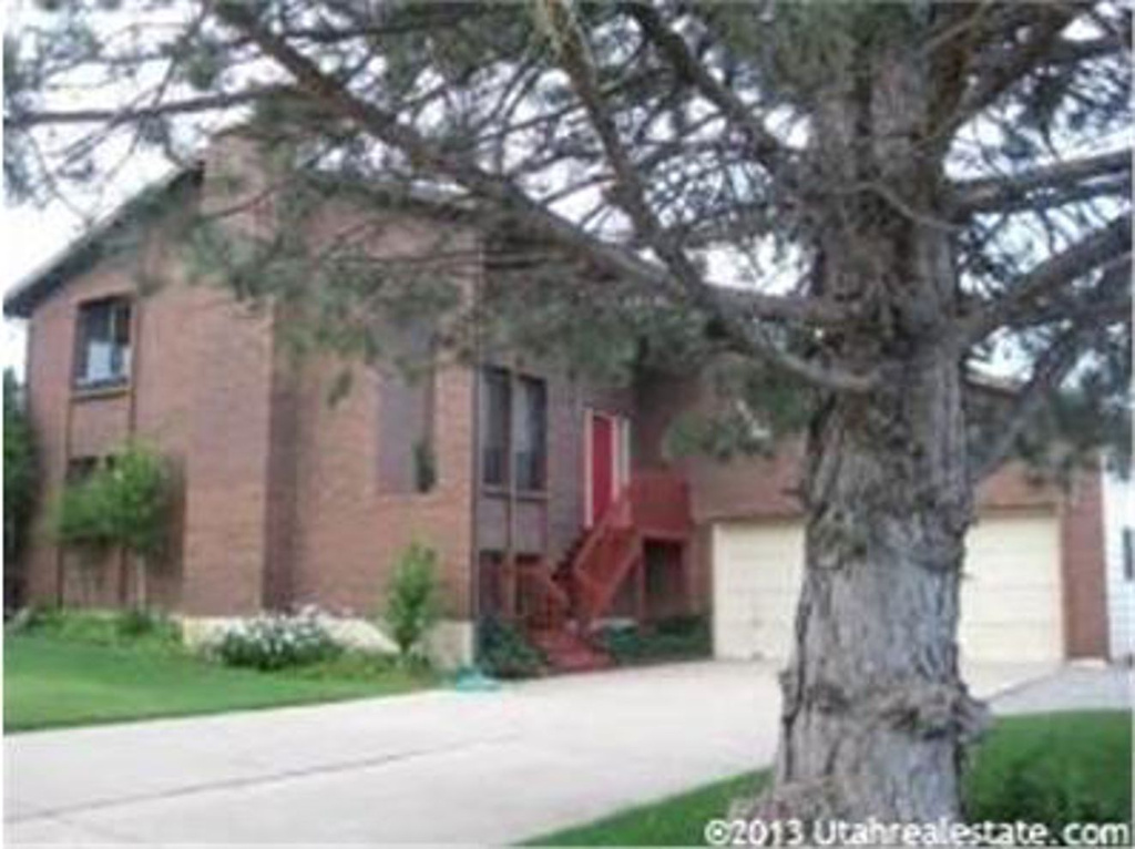 1931 N 150 E, Centerville, UT 84014