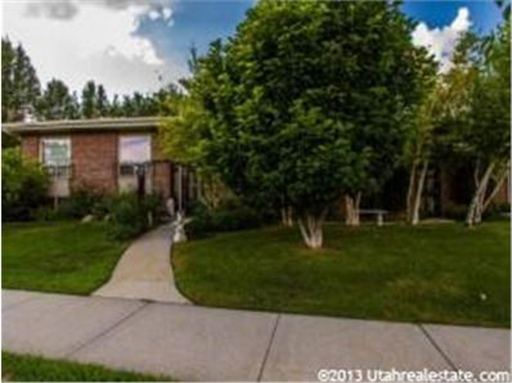751 E Arrowhead S, Murray, UT 84117