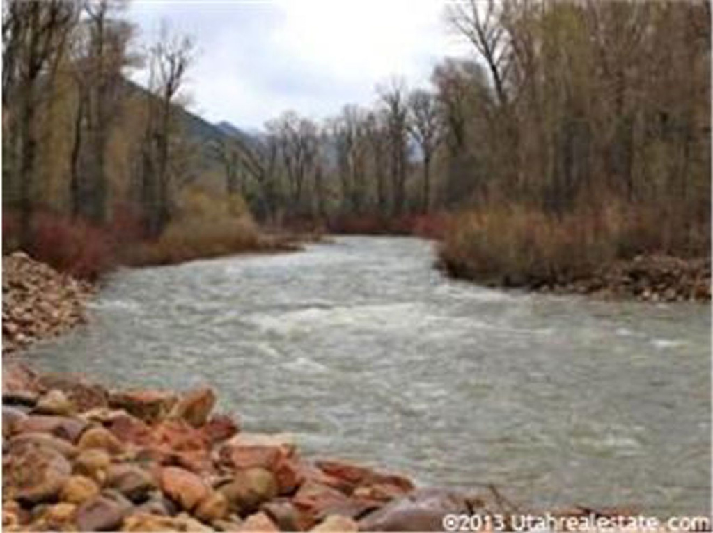 2870 E Weber Canyon Rd, Oakley, UT 84055