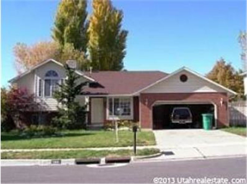 2601 N 1650 E, Layton, UT 84040