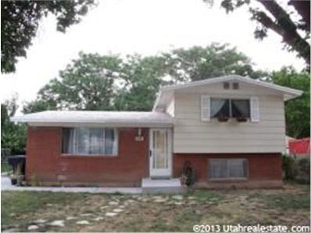 2247 N 630 W, Clinton, UT 84015