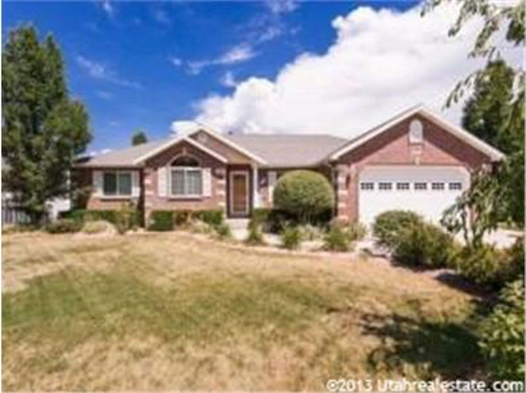 1972 E Cedar Bench Dr S, South Weber, UT 84405