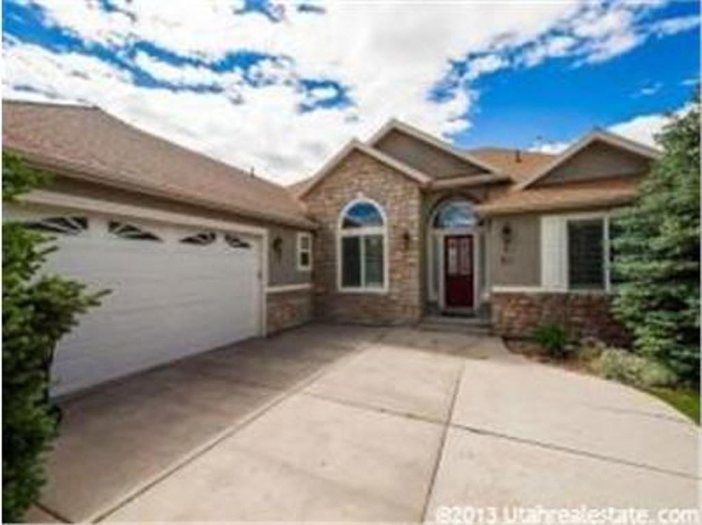 811 Bridle Way, Oakley, UT 84055