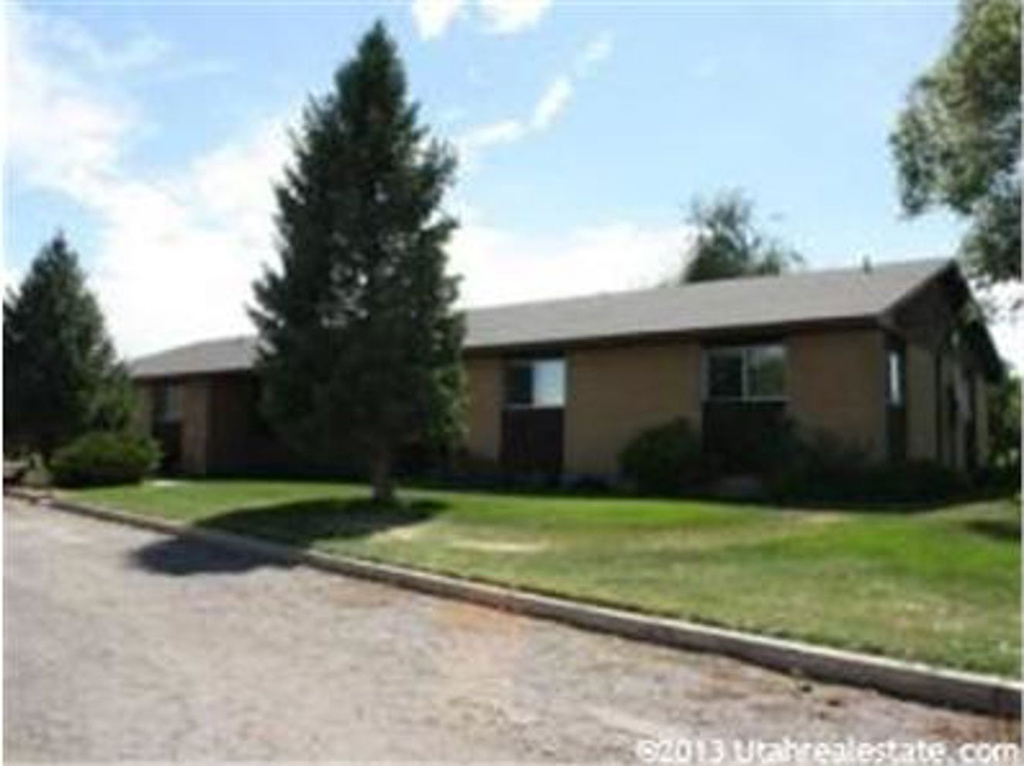 740 E 2500 S, Vernal, UT 84078