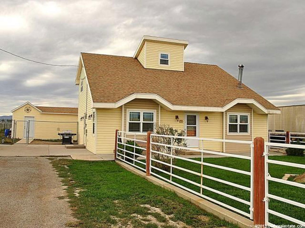 79 Larson, Vernon, UT 84080