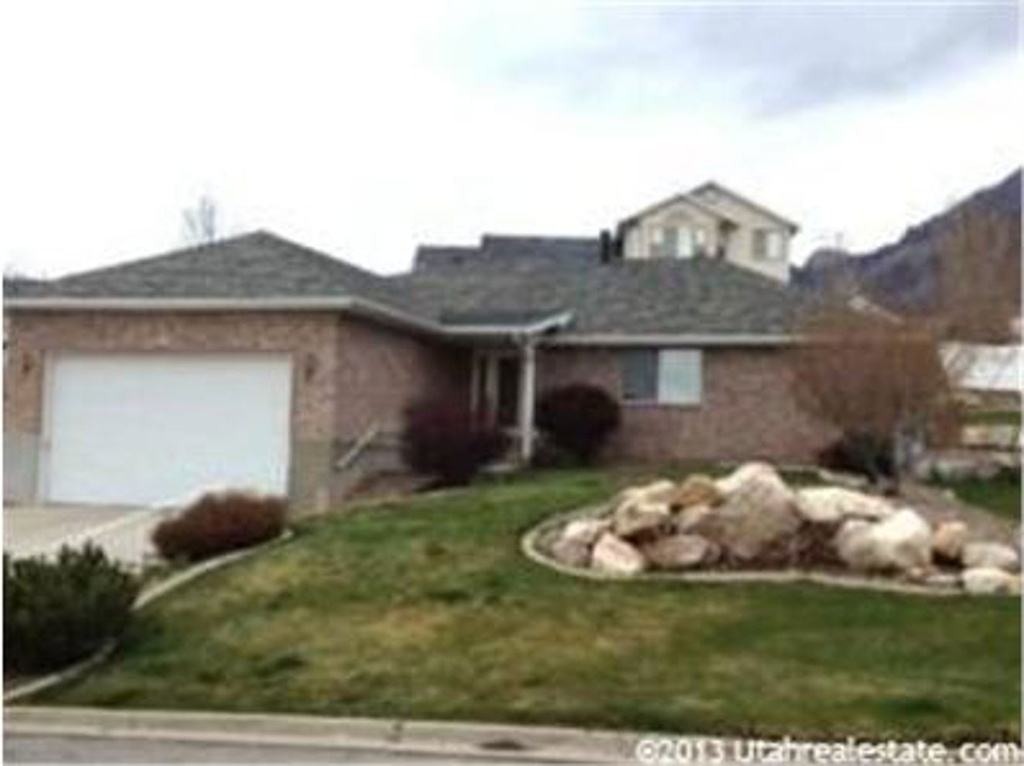 448 E 3600 N, North Ogden, UT 84414