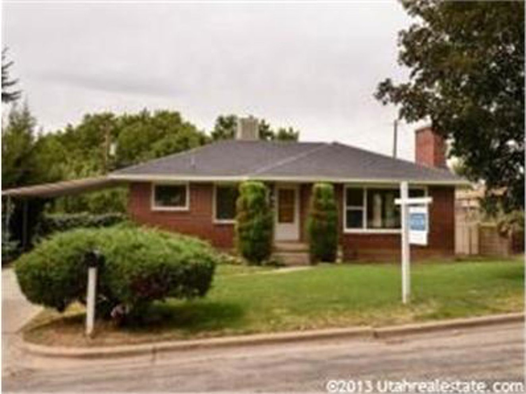 719 N Taylor Ave E, Ogden, UT 84404
