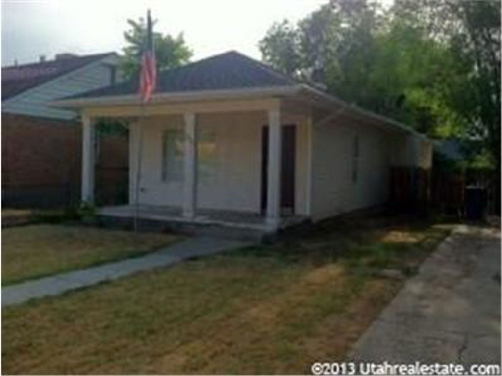2175 S Jackson Ave E, Ogden, UT 84401