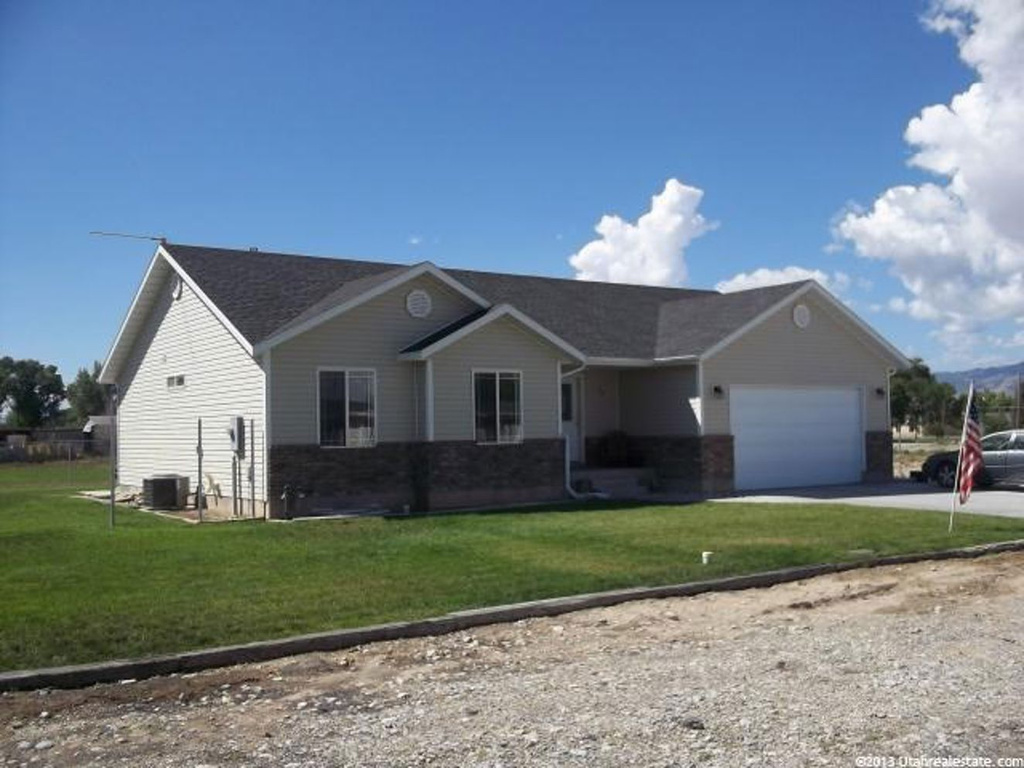 60 E 100 S, Centerfield, UT 84622