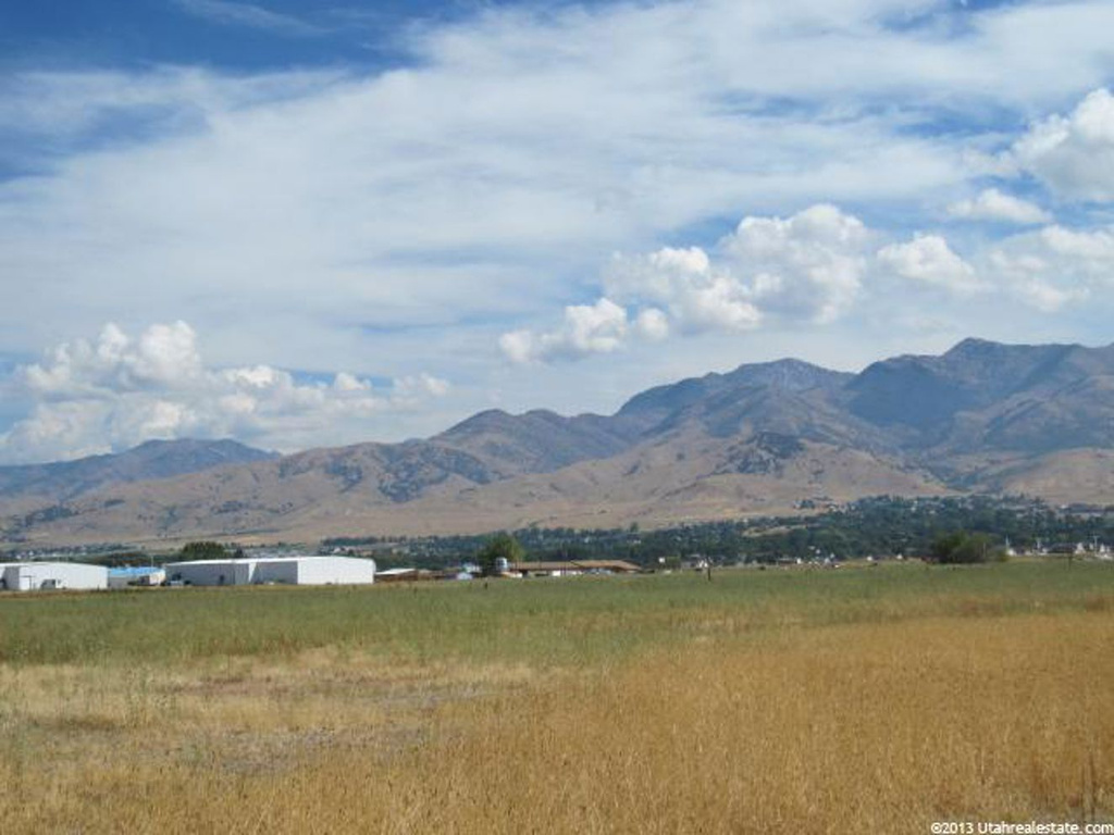 3150 N 100 W, Hyde Park, UT 84318