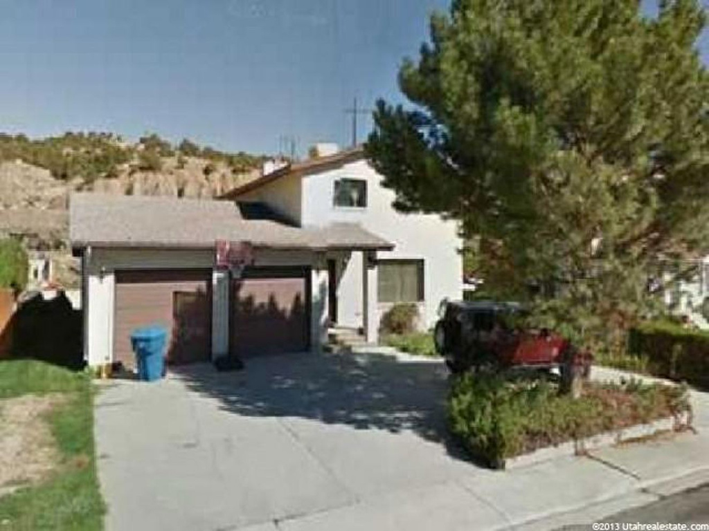 829 Castle Gate Rd, Helper, UT 84526