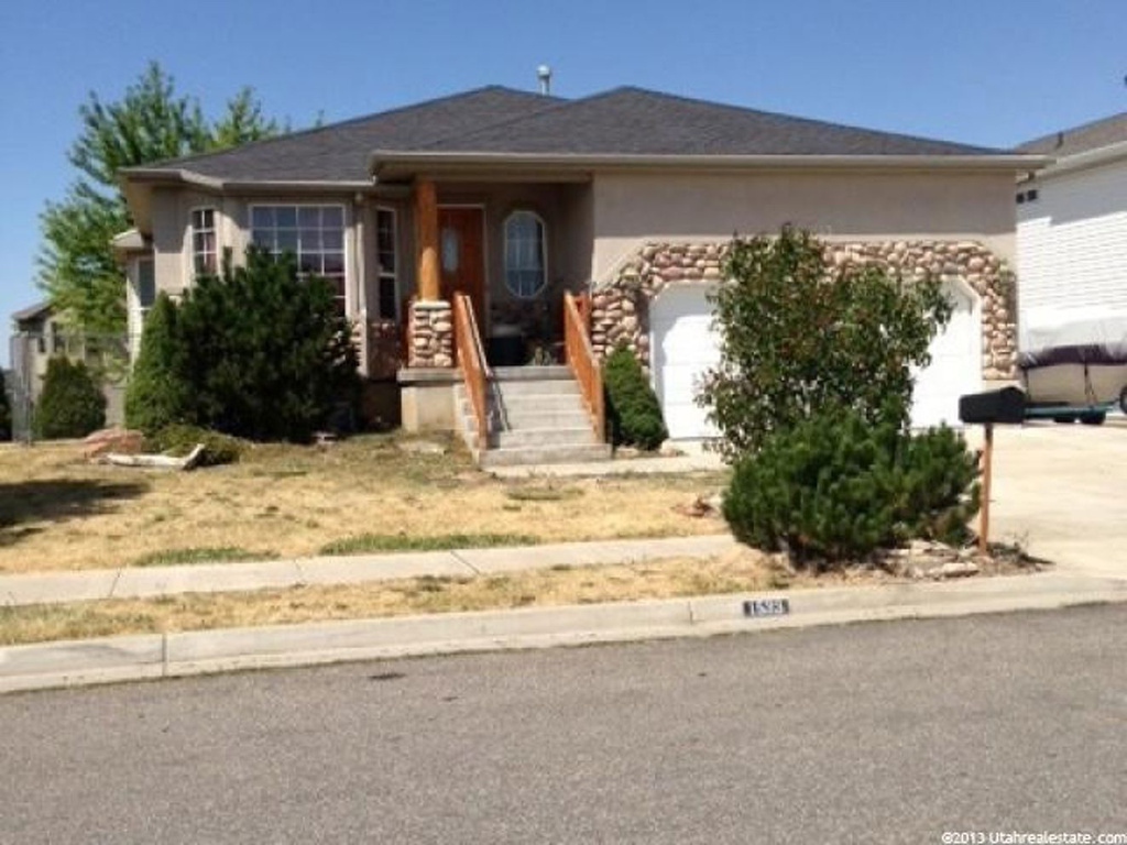 1533 N 2275 W, Clinton, UT 84015