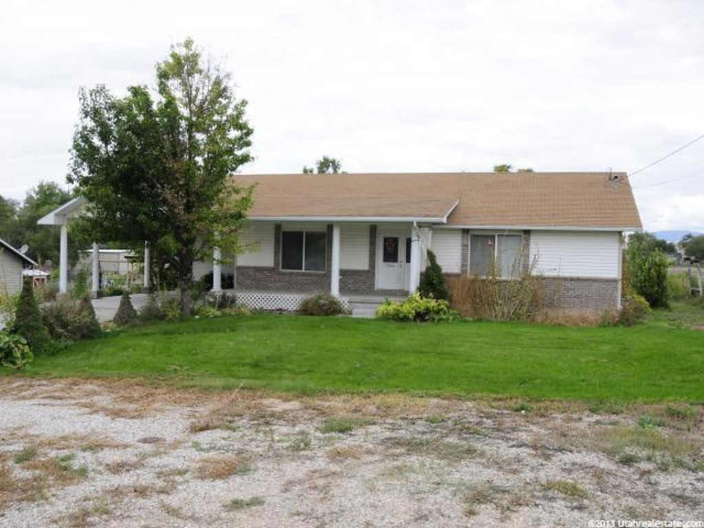 241 E 200 S, Gunnison, UT 84634