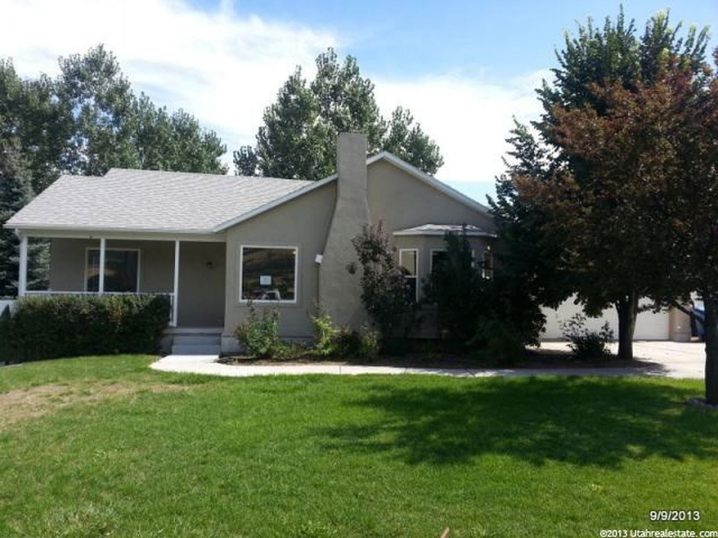 830 S 100 E, Wellsville, UT 84339