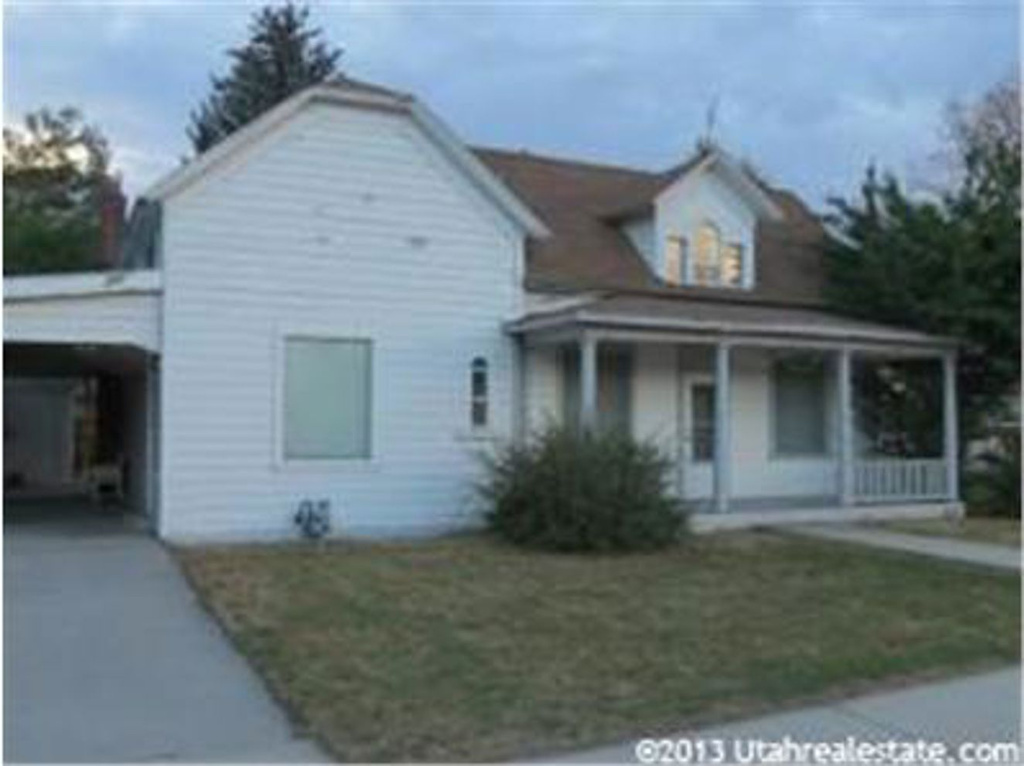 52 S Main St, Lewiston, UT 84320