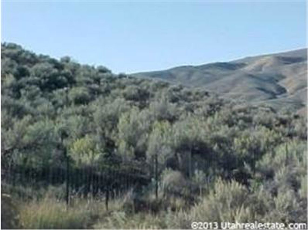 1385 N 6800 St E, Croydon, UT 84018