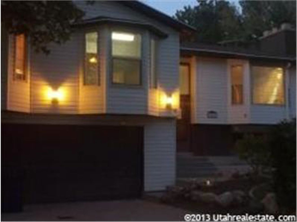 1251 E 8320 S, Sandy, UT 84094