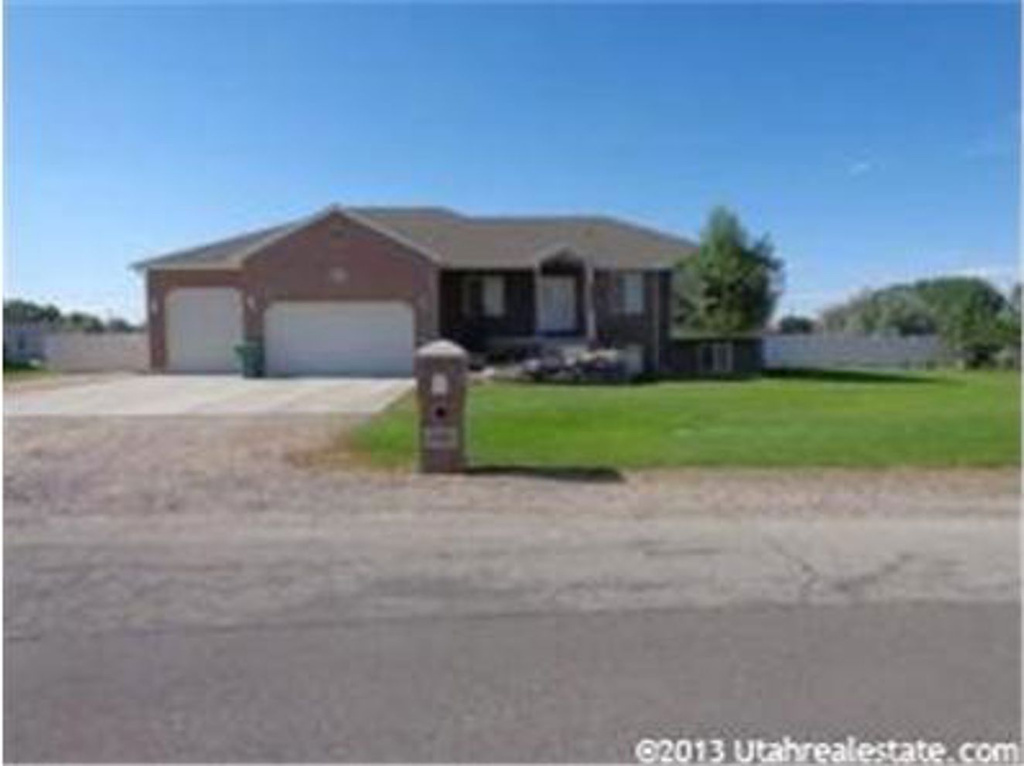 5391 W 4325 S, Hooper, UT 84315