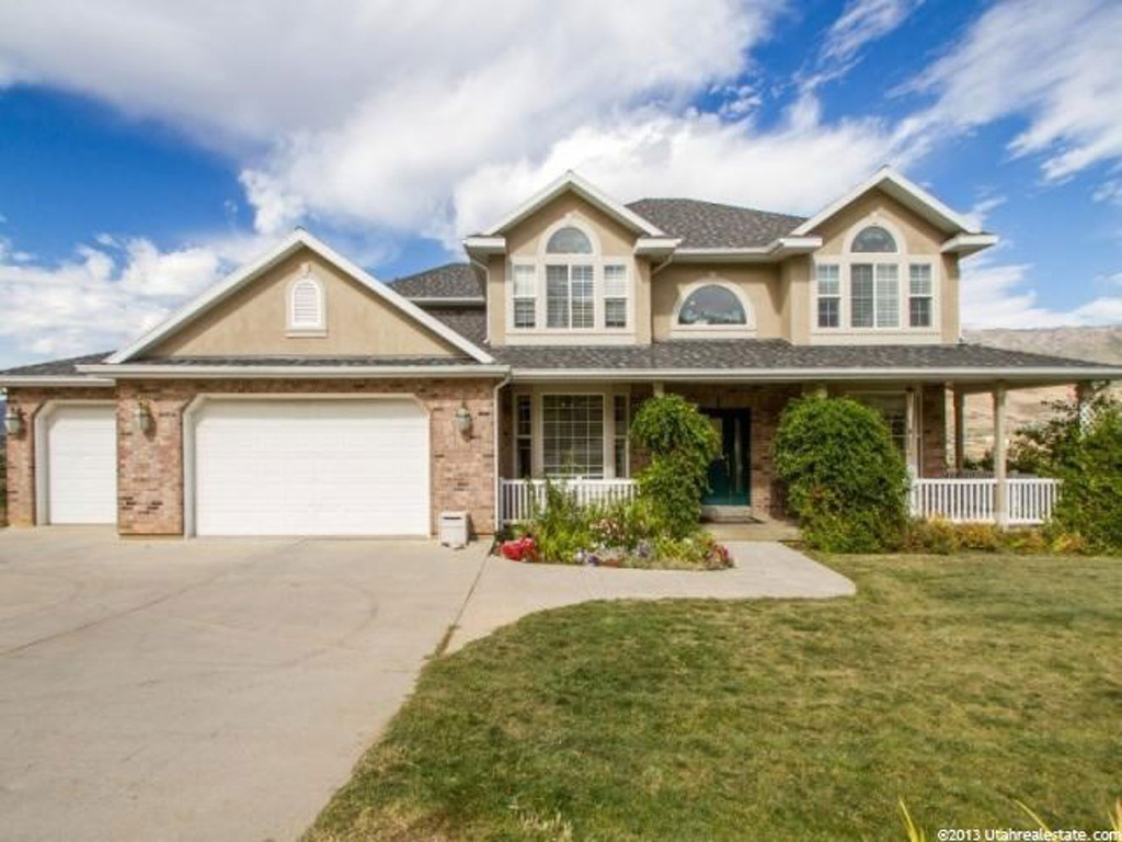 4068 E Nordic Valley Dr, Eden, UT 84310