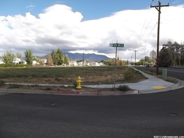 1822 N 810 W, Clinton, UT 84015