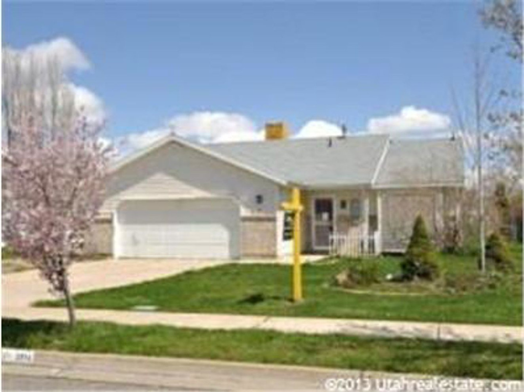 2014 N 950 W, Clinton, UT 84015