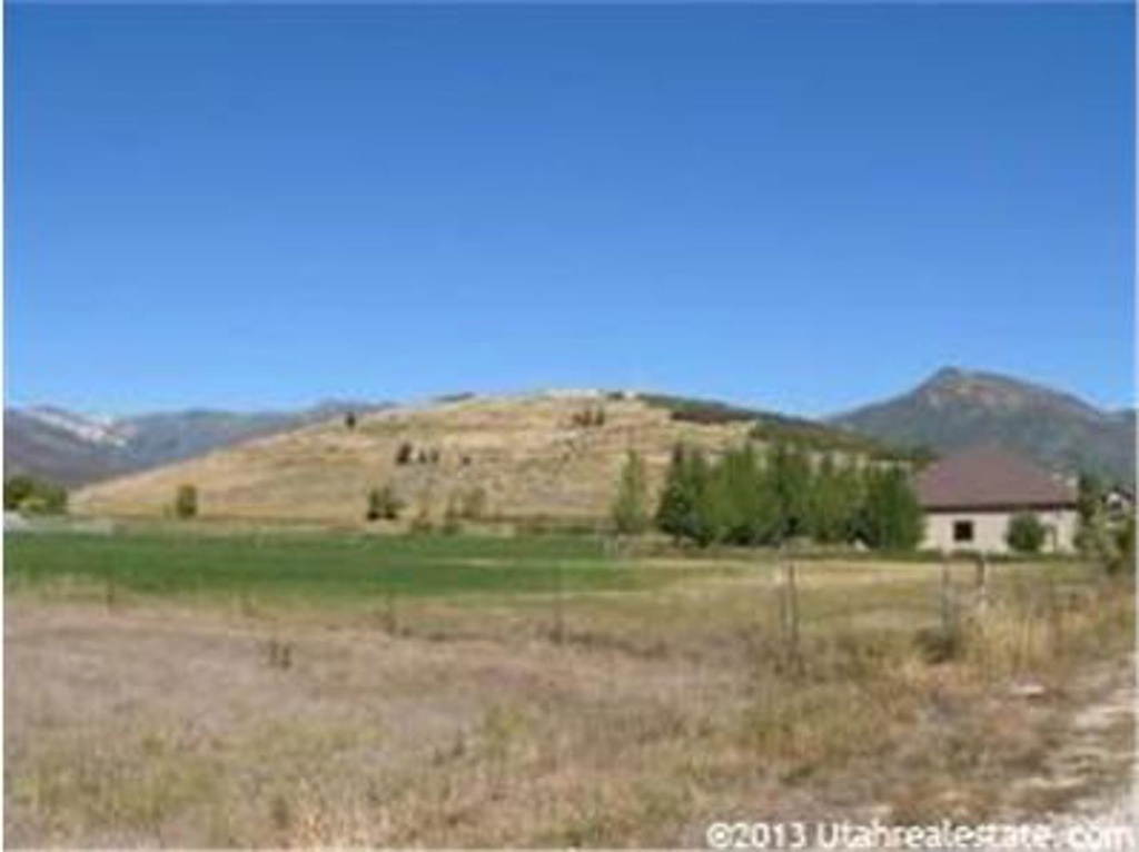 671 E Main St, Midway, UT 84049