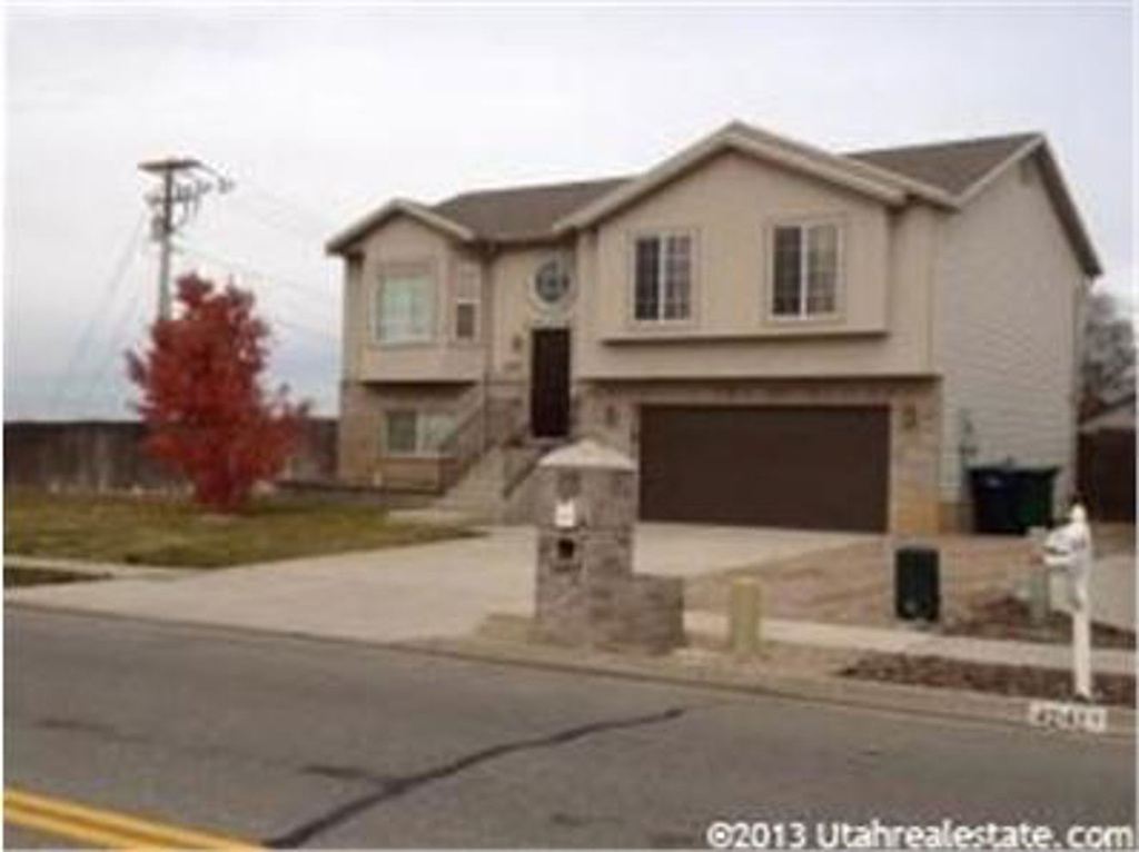 4236 S 2900 W, Roy, UT 84067