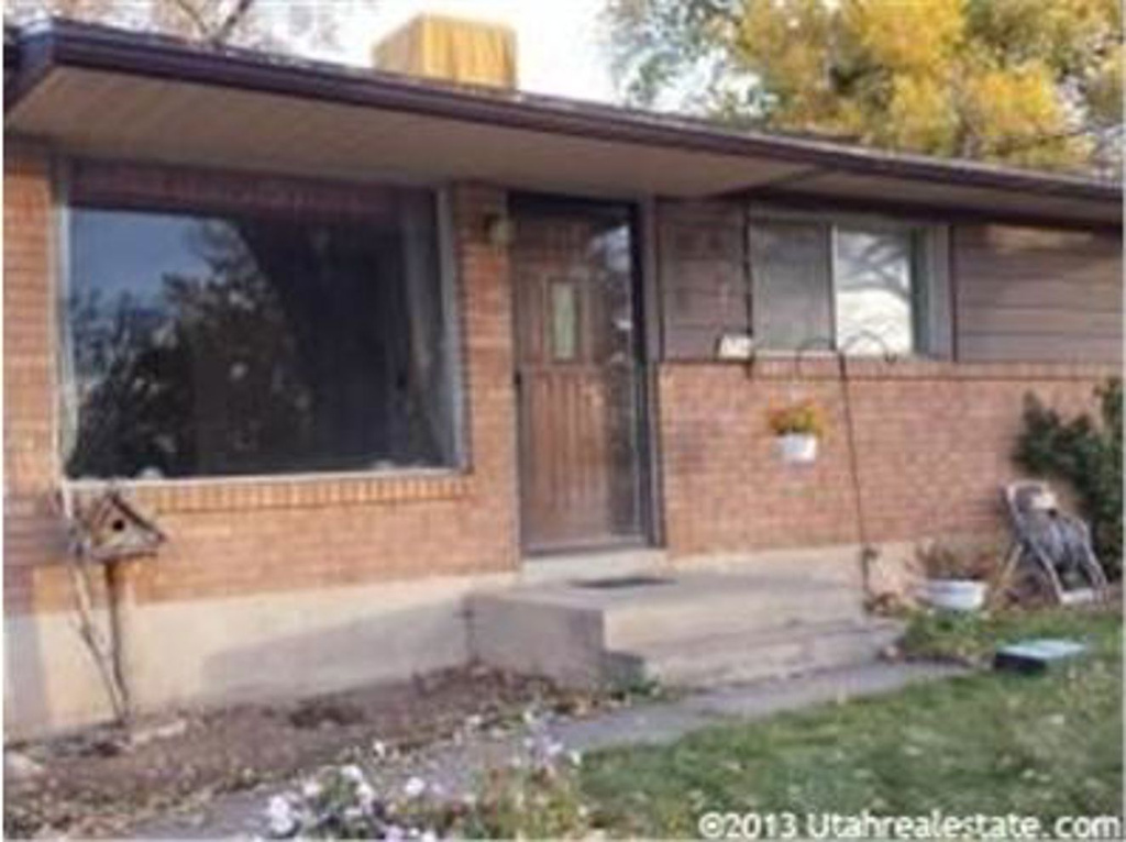 5734 S 2050 W, Roy, UT 84067