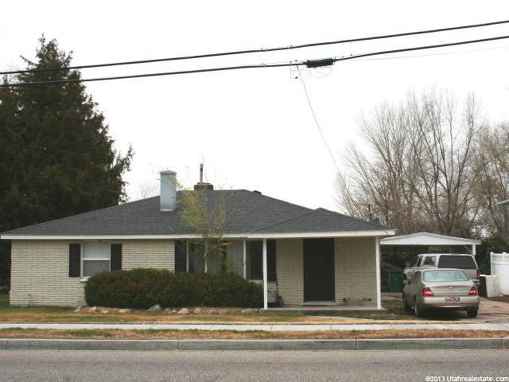 474 Flint St, Layton, UT 84041