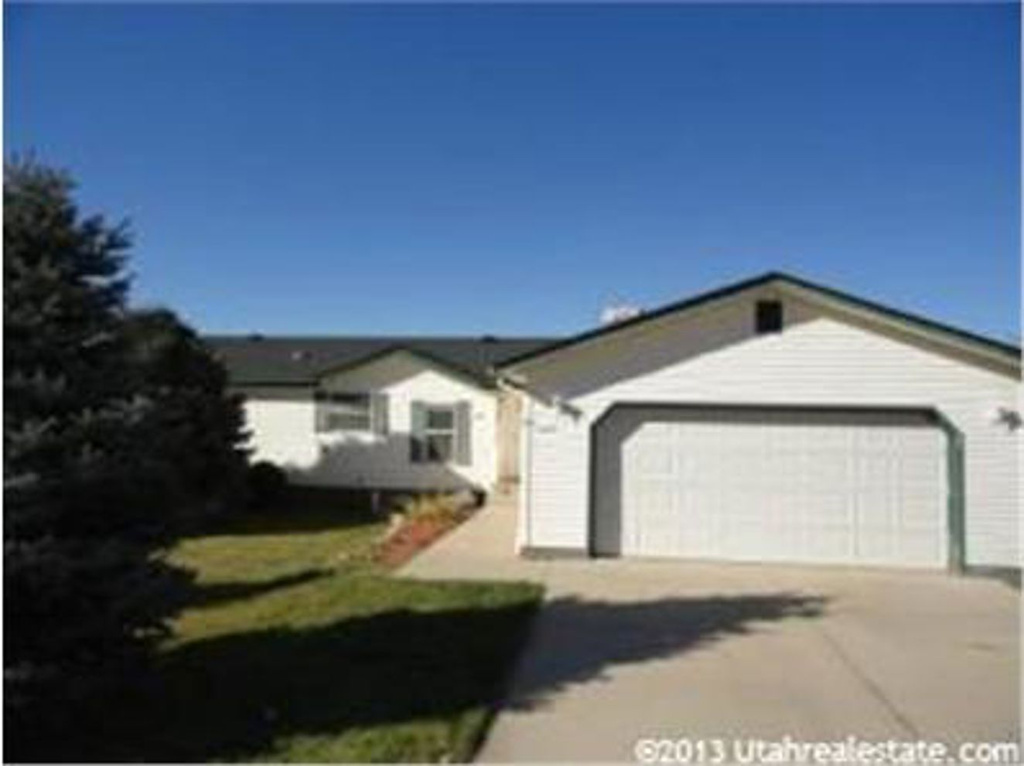 2669 N 1050 E, North Ogden, UT 84414