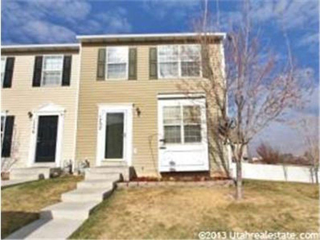 1752 W 5100 S, Roy, UT 84067