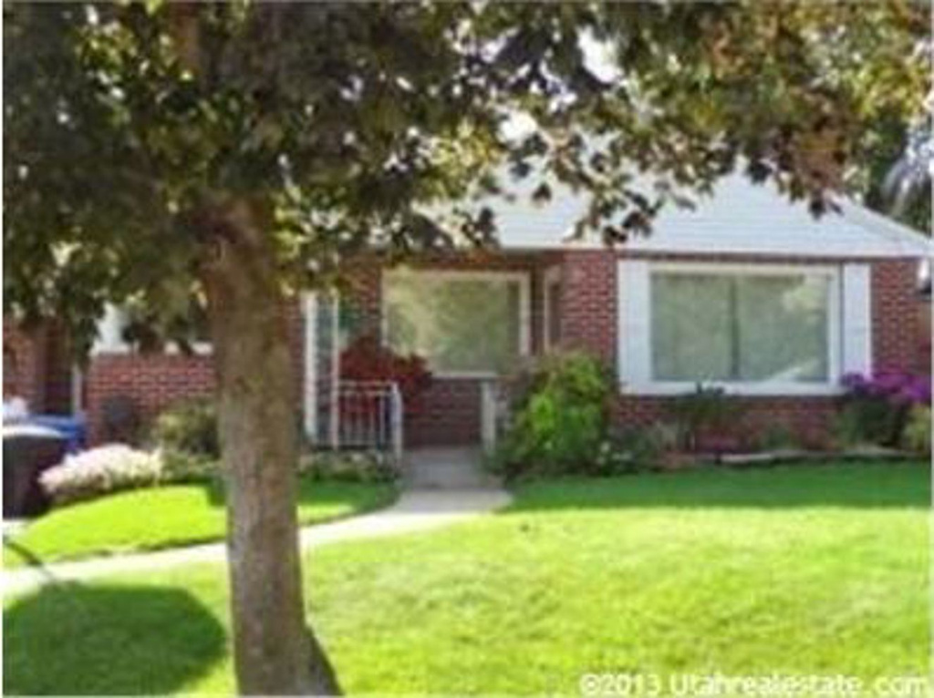 355 S 600 East E, River Heights, UT 84321