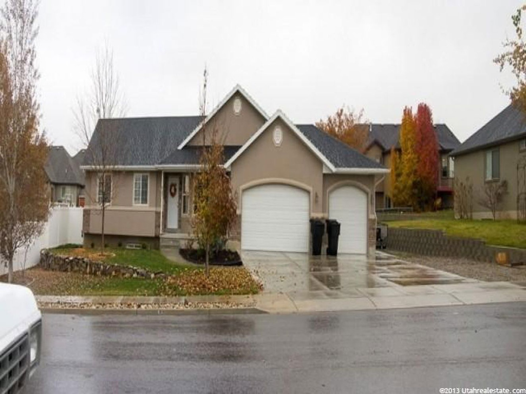 915 S 320 E, Salem, UT 84653