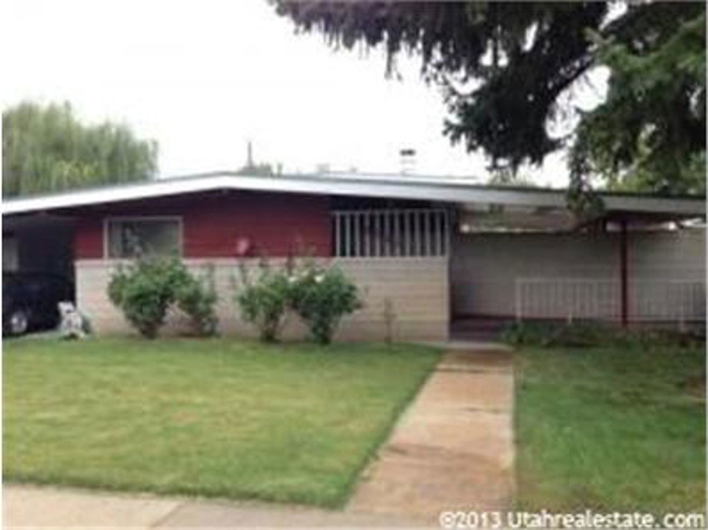 4879 S 2350 W, Roy, UT 84067