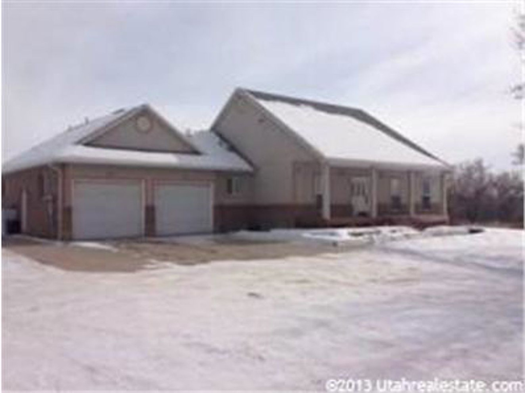 3984 N Cresent Rd, Roosevelt, UT 84066