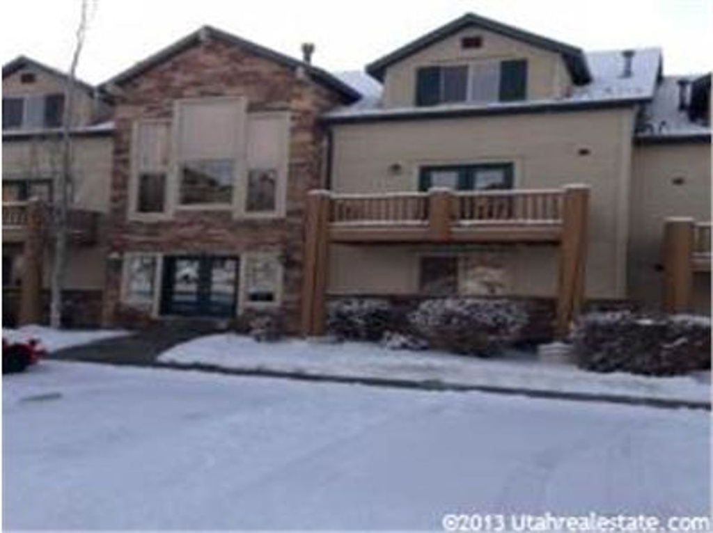 5063 E Lakeview Dr #1006, Eden, UT 84310