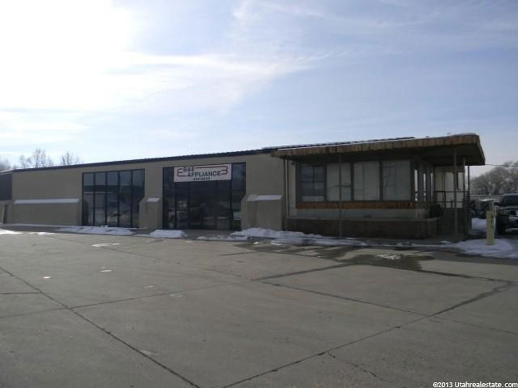 615 W 12th St, Ogden, UT 84404