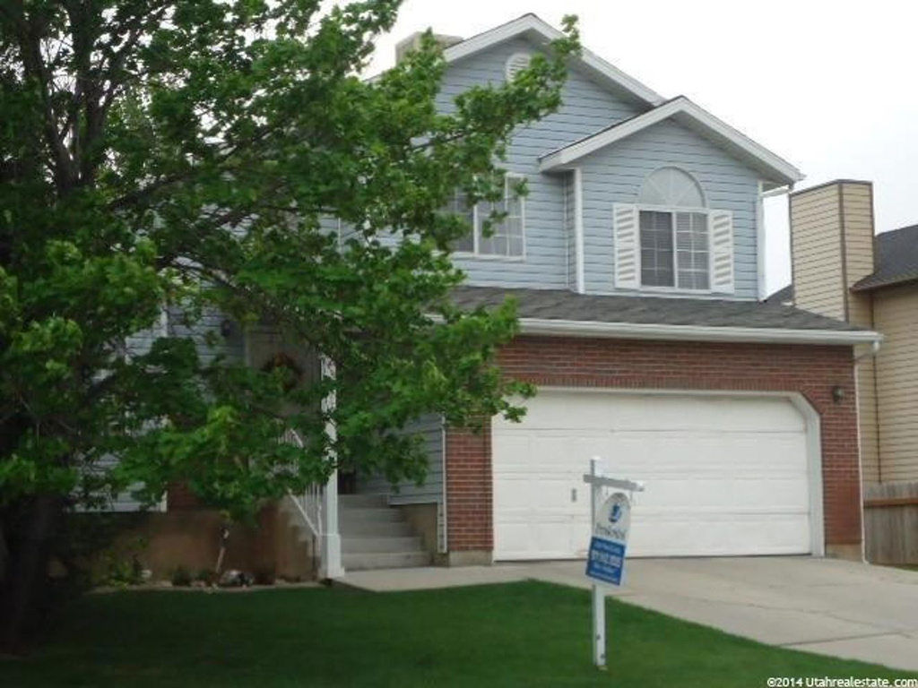 433 W 2425 N, Harrisville, UT 84414