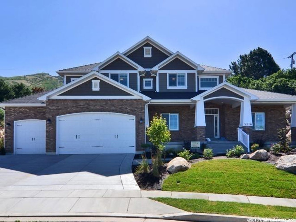 3210 E Jacobs Cir, Layton, UT 84040