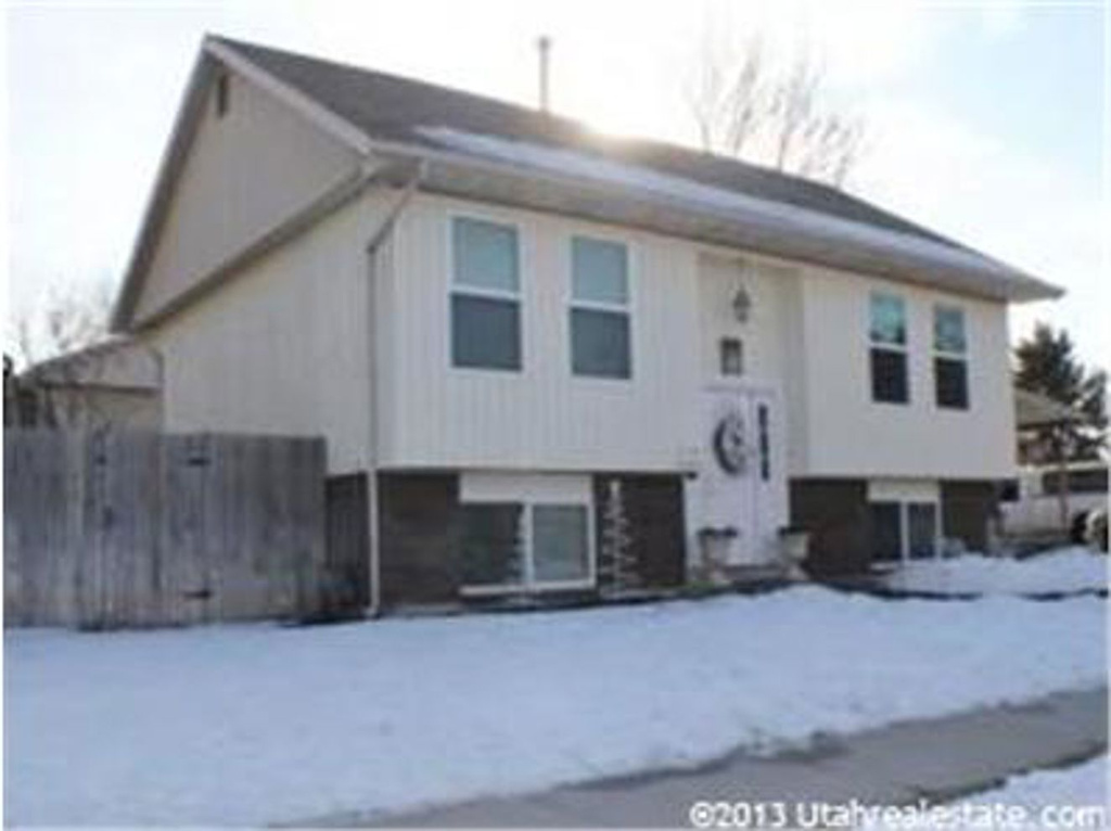 532 E 9900, Sandy, UT 84070
