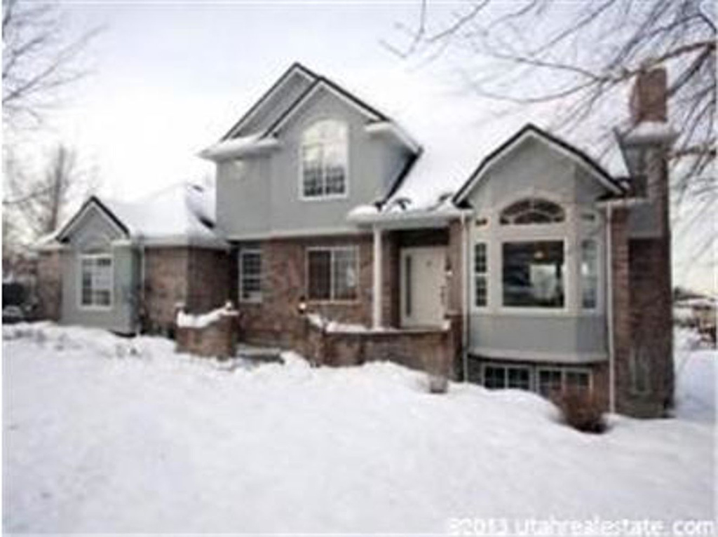 77 N 2050 E, Layton, UT 84041