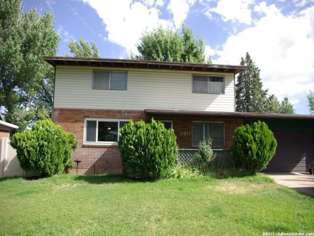 380 W 825 N, Sunset, UT 84015
