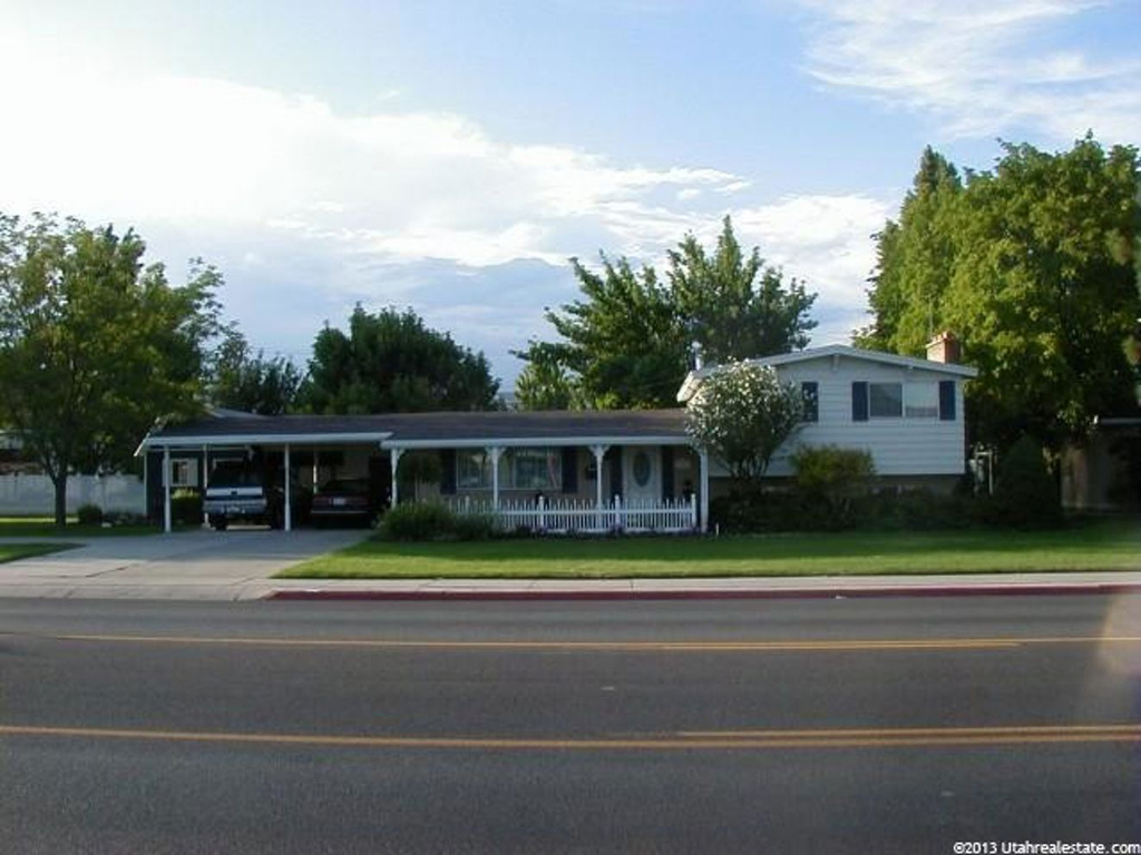 267 E Main St, Lehi, UT 84043