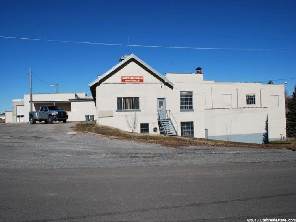 169 E 300 N, Wellsville, UT 84339
