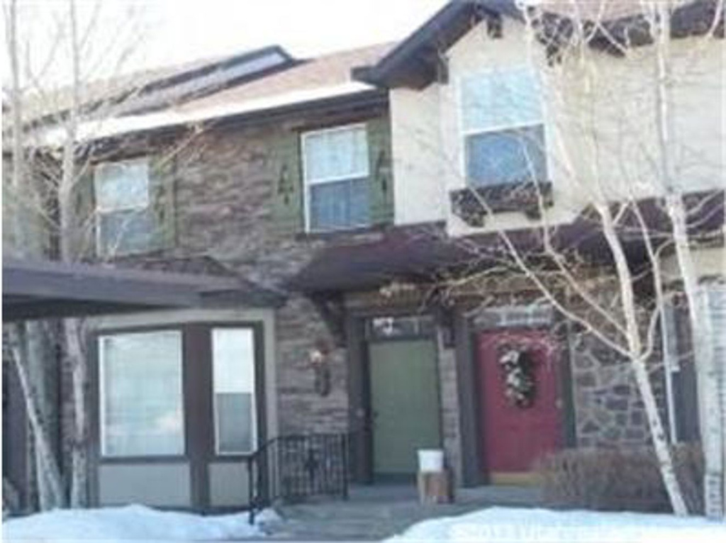 144 S Geneva Dr E, Midway, UT 84049